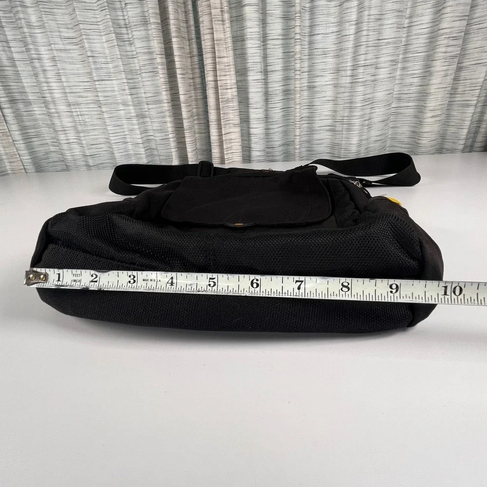 Timberland Messenger Bag Black Medium Ripstop Crossbody H 14 x W 10 x D 3 in